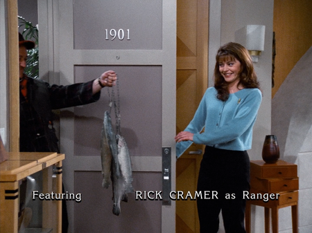 frasier_02x20_066.png