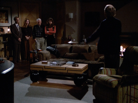 frasier_02x24_055.png