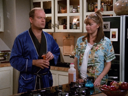 frasier_080102_086.png