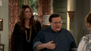 hotincleveland_S02E01_033.png