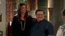 hotincleveland_S02E01_034.png