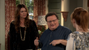 hotincleveland_S02E01_036.png